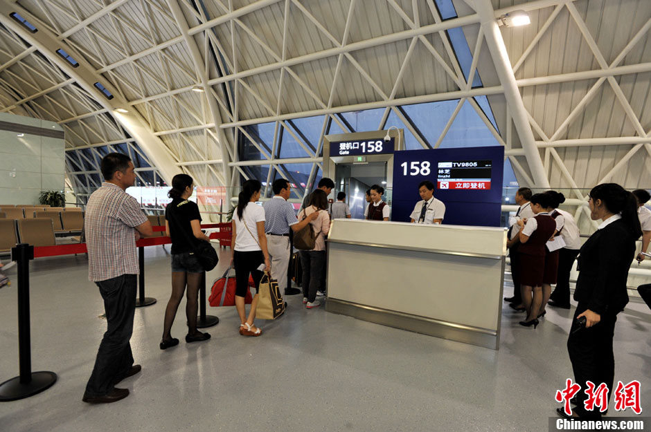 成都双流机场t2航站楼成功试运行