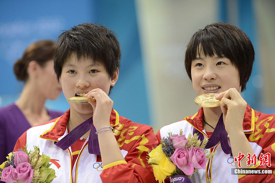 伦敦奥运跳水女子双人10米台陈若琳汪皓夺冠