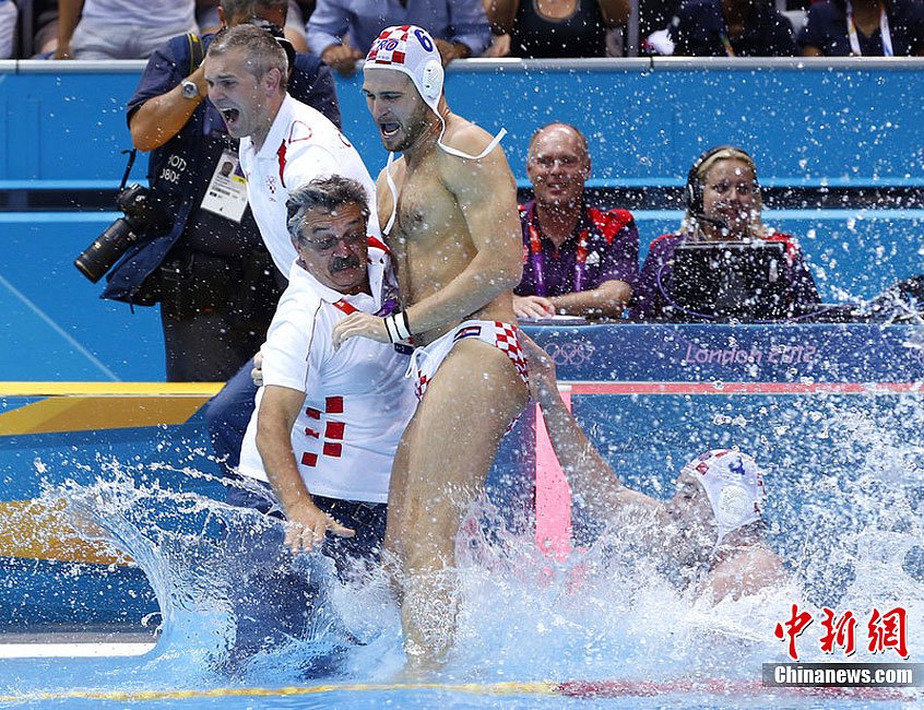 奥运男子水球决赛 克罗地亚队获得金牌