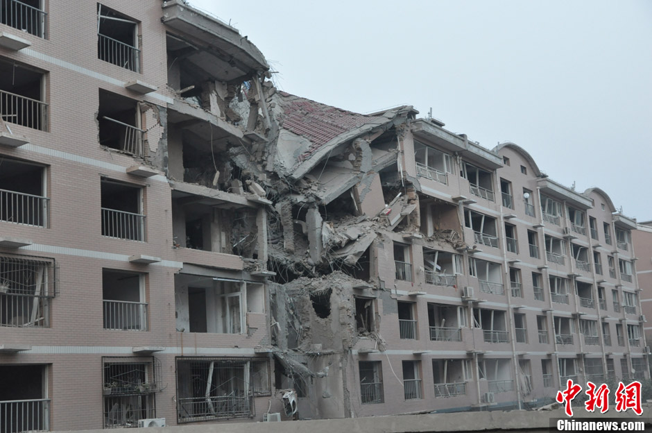 河北保定住宅楼爆炸已致27人受伤