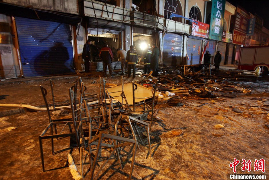 山西晋中火锅店爆炸14死47伤现场一片狼藉