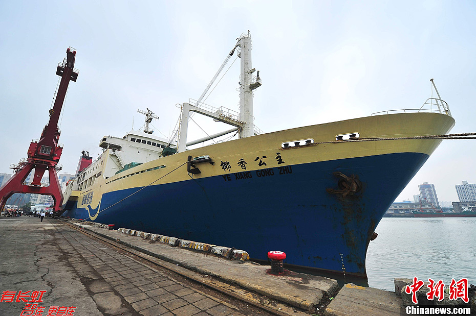 探访即将执航西沙旅游的椰香公主号游轮