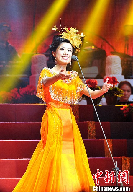 红歌天后郑璐江西办个人演唱会