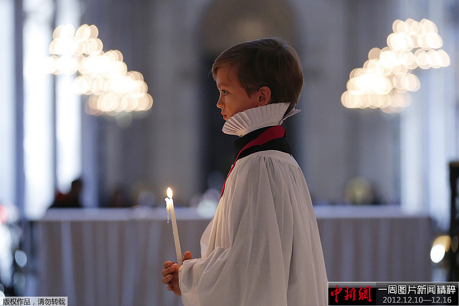 一周图片新闻精萃12101216唱诗班