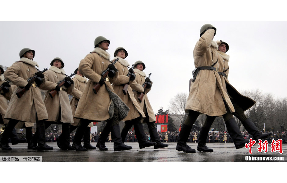 俄罗斯纪念斯大林格勒保卫战胜利70周年