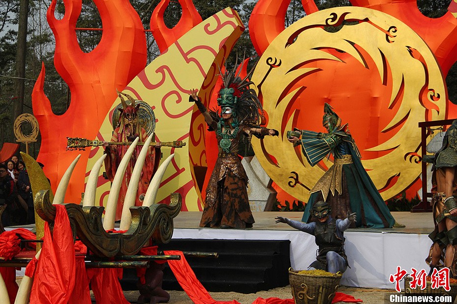 3000年前古蜀金沙祭祀情景成都再现