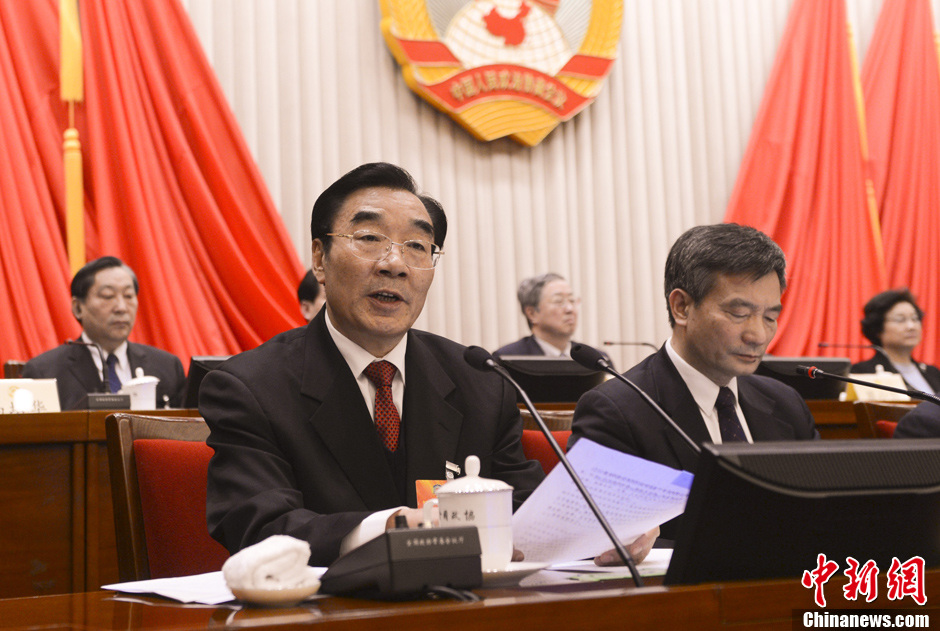 中共中央政治局常委,全国政协主席俞正声主持会议.
