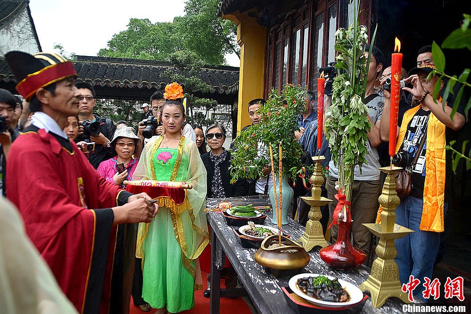 苏州举行伍子胥祭祀大典吴地端午节与众不同