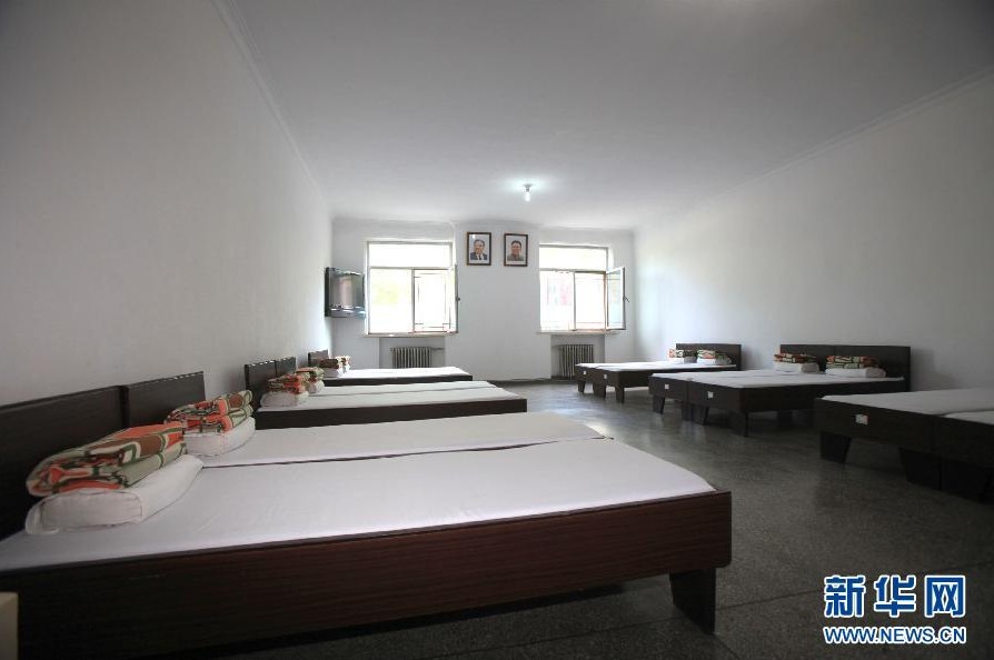 探访朝鲜万景台革命学院-中新网