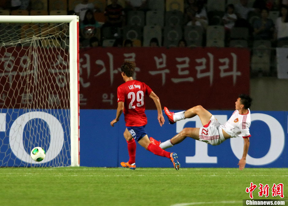 东亚杯中国男足0-0战平韩国
