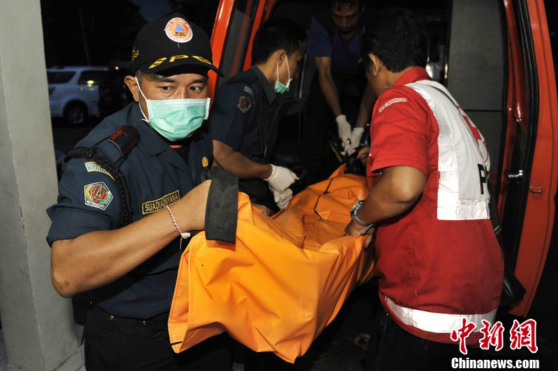 印尼巴厘岛发生翻车事故 致5名中国游客遇难