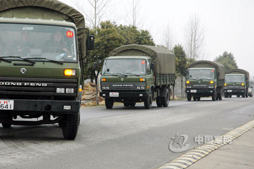 图扬州军分区转移武器库弹药戒备森严2