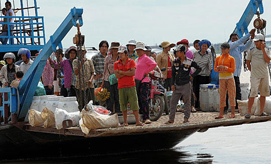 柬埔寨割头事件图片