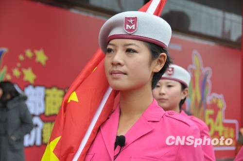 组图国庆受阅女民兵方队成员亮相潍坊2