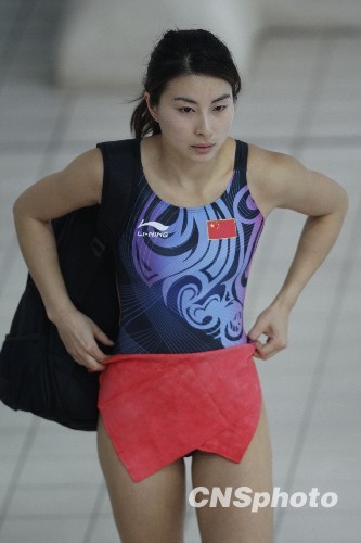 12月13日,2009香港东亚运动会进入最后一个比赛日,"跳水女皇"郭晶晶