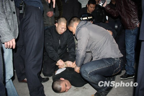 图浙江瑞安警方成功解救人质3