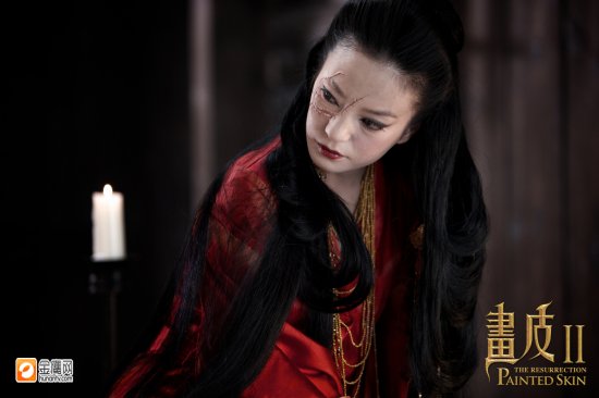 赵薇画皮Ⅱ面具新娘照刀疤脸红妆妖艳亮相