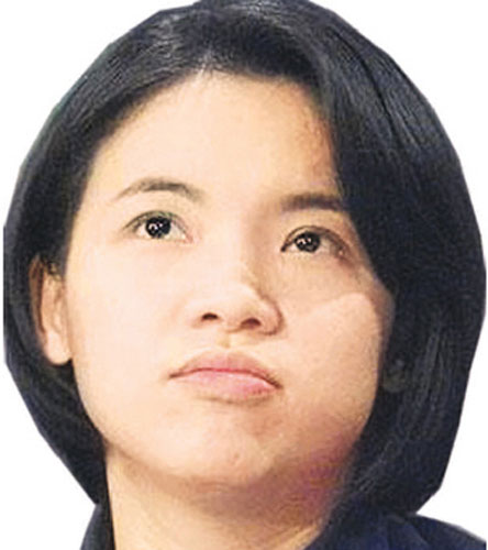 盘点台湾"美女政客"不寻常的人生轨迹(组图) (3)——中新网