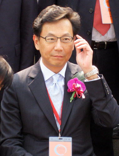 富邦金控去家族化蔡明忠盼裸退仅当大股东