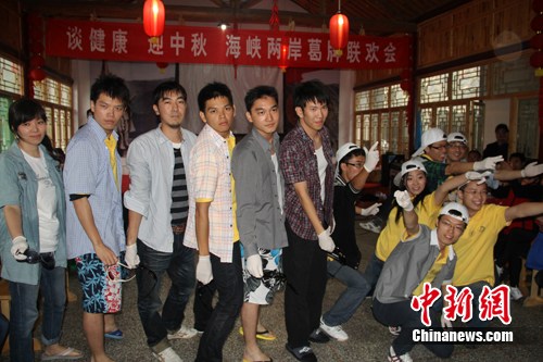 ͼ:����ҽѧʦ��Я����������ũ����������ѽ�