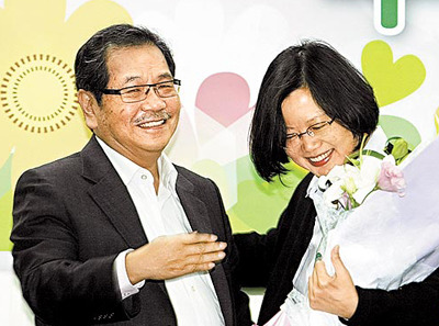 被控贱卖台糖土地民进党前秘书长吴乃仁遭判刑