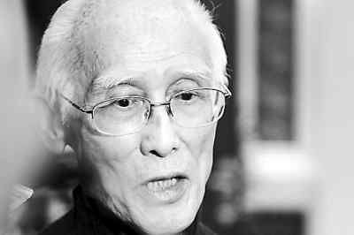 余光中:50年政治阻隔不了五千年文化一脉相承