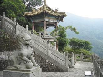 近50年无人管理国民党元老于右任台湾墓园列古迹