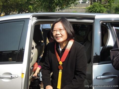 蔡英文:三阶段调电价有亡羊补牢效果