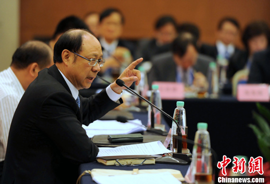 ̨�������֣����:�÷�չ�ĳɹ���ά����ƽ����