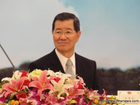 萧万长被授予“中正勋章”称卸任后以民间友人建言