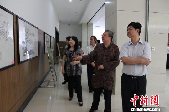 台湾画院院长河北采风倡两岸文化交流向深层发展