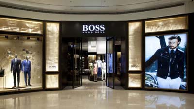 第三家大型展店HUGOBOSS看上101大厦