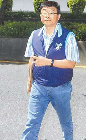 邱毅否认收地勇负责人陈启祥20万献金(图)