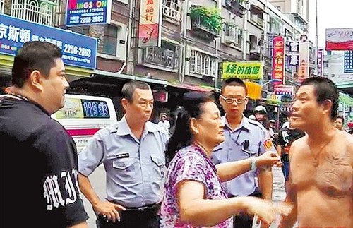 台“记仇哥”不满3年前肇事逃逸被罚而砸店打人