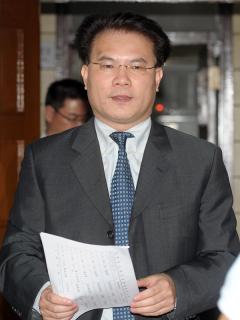 有逃亡事实台湾淫魔富少李宗瑞被收押(图)