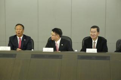 鸿海大手笔郭台铭宣布巨资买下日企LCD专利