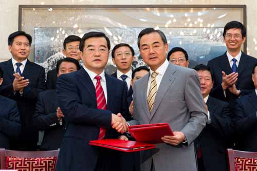 国台办与河北省签署备忘录促进冀台交流合作