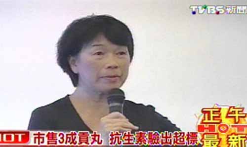 遭爆逼他人占电梯龙应台回应称“笑死人”