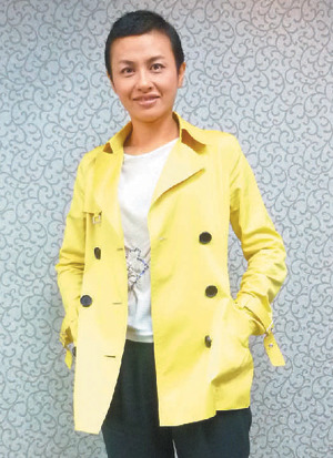 民进党美女“立委”癌症治疗后短发造型曝光