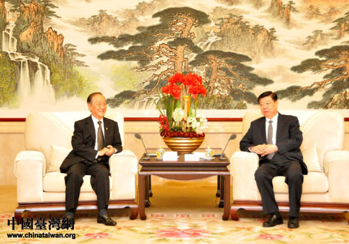 山东省委书记姜异康会见新党主席郁慕明