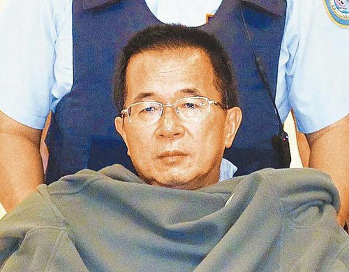 绿营拟恢复阿扁医疗礼遇蓝营:贪污者不应享有