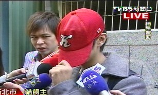 嫌喵喵太吵台一男子竟将猫咪扔微波炉活烹(图)