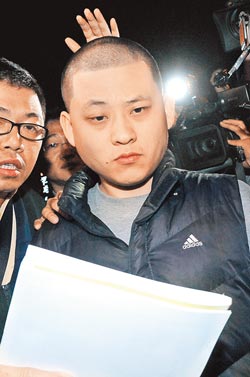 台湾新东阳董事长枪击案自首男子或为黑帮顶罪