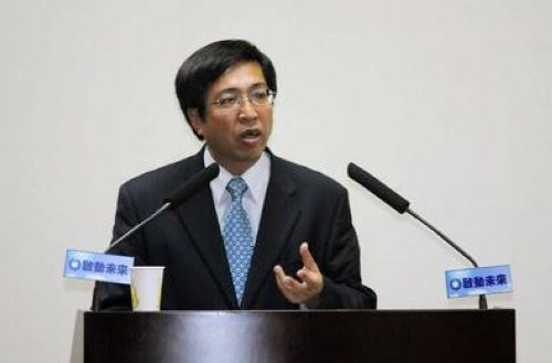 马英九出席国民党中常会盼善用民间资金
