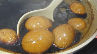 高雄秘方茶叶蛋香味中饱含手足情(图)