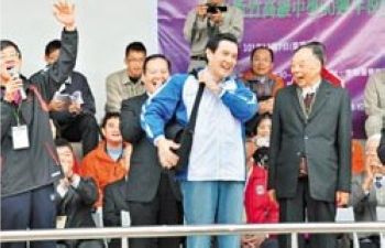 马英九:骂我笨没关系只要能改革(图)
