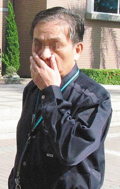 台男子无照行医什么病都打点滴警察匪夷所思