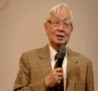 张忠谋勉励学生:只要努力“面包”会变“蛋糕”
