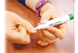 ���ֻ�ָ��δ�����Ӹ�Ⱦ��ͷ��Ѣ