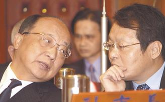 萧家淇加入台湾行政机构团队力挺胡志强连任
